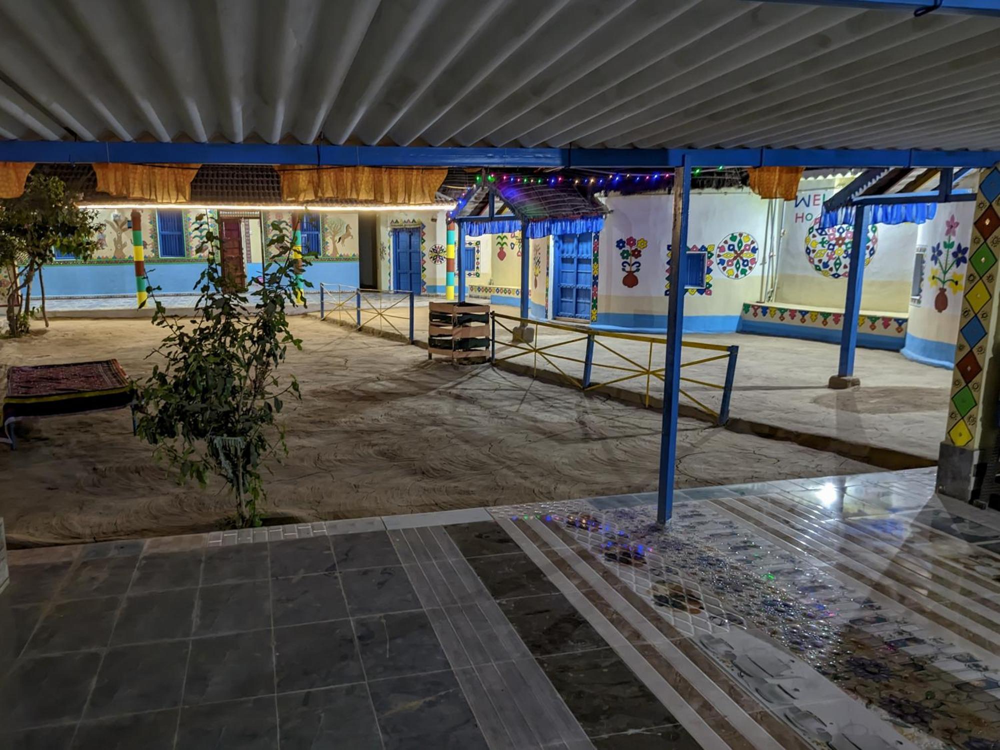 White Land Villagestay Dhordo Exterior photo